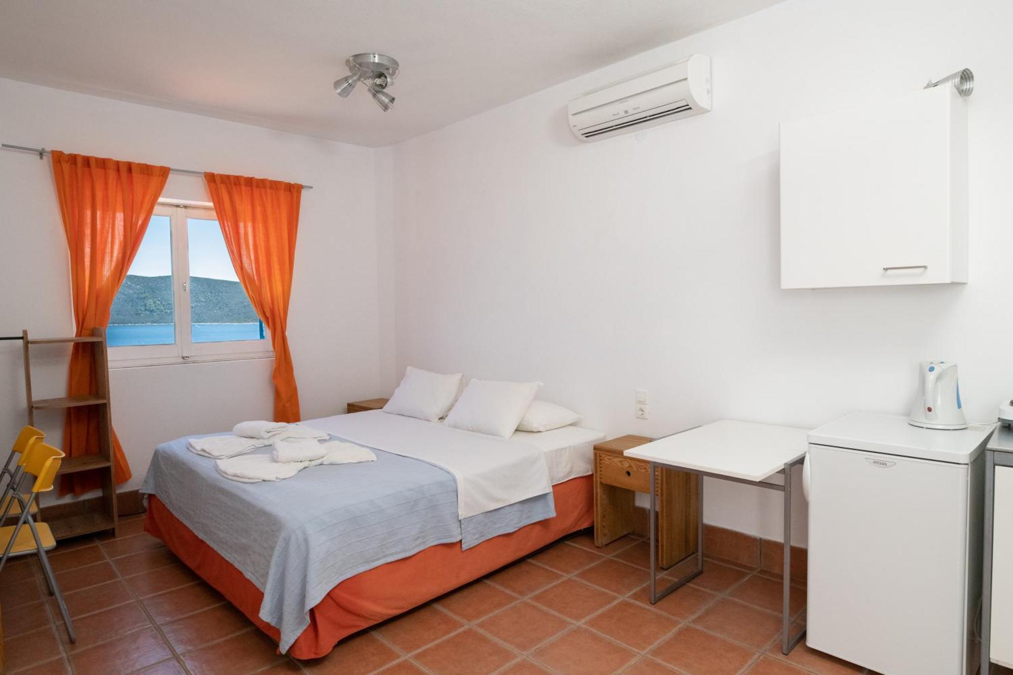 Elea Villas Steni Vala Alonissos ภายนอก รูปภาพ
